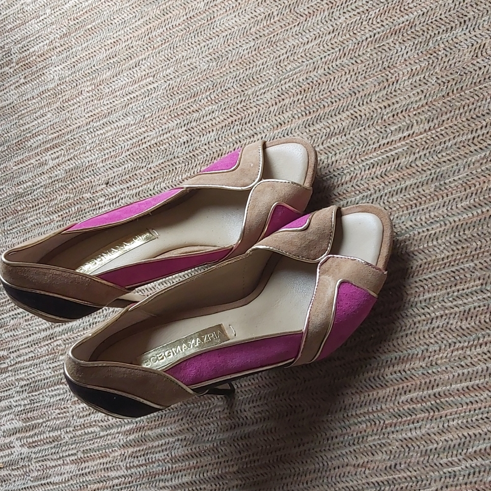 Shoes - Picture 4 of 4